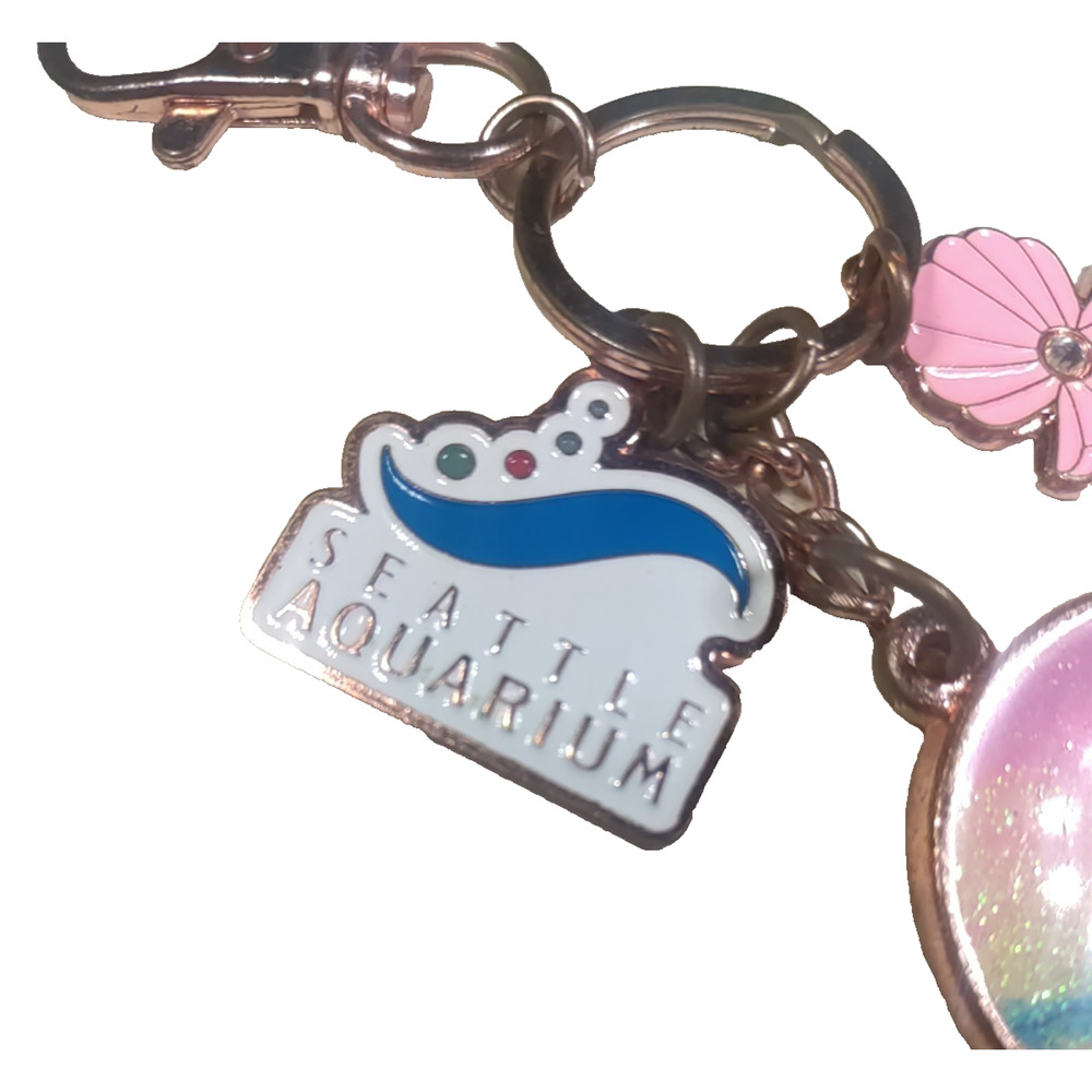 Seattle Aquarium Souvenir Keychain Rose Gold Color Pink Rhinestone Purse Clip - Picture 3 of 8